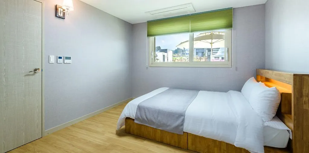 Happiness Pension Jeju Holiday home